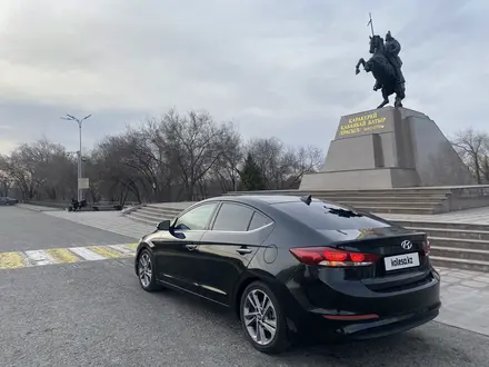 Hyundai Elantra 2017 года за 6 800 000 тг. в Алматы – фото 4