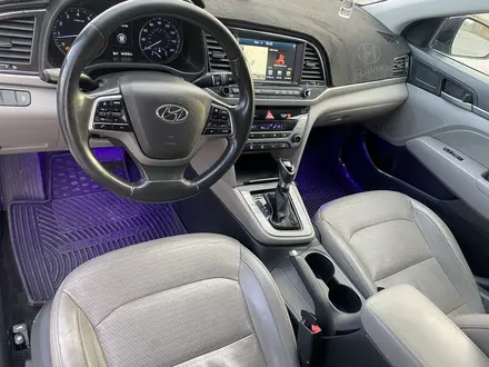 Hyundai Elantra 2017 года за 6 800 000 тг. в Алматы – фото 10