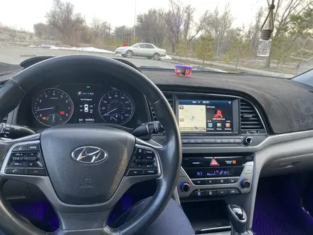 Hyundai Elantra 2017 года за 6 800 000 тг. в Алматы – фото 13