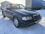 Mercedes-Benz C 280 1995 годаүшін2 500 000 тг. в Астана – фото 2