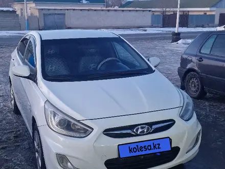 Hyundai Accent 2013 года за 5 300 000 тг. в Шымкент – фото 2