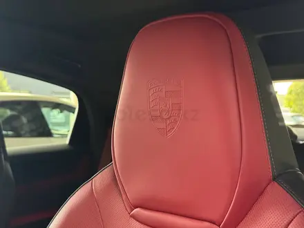 Porsche Cayenne Coupe V6 2026 года за 82 500 000 тг. в Алматы – фото 23