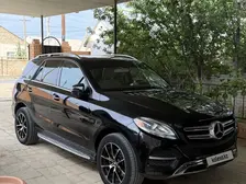 Mercedes-Benz GLE-Class, 2015