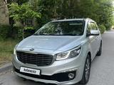 Kia Carnival 2016 года за 10 000 000 тг. в Шымкент – фото 2