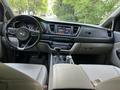 Kia Carnival 2016 года за 10 000 000 тг. в Шымкент – фото 5