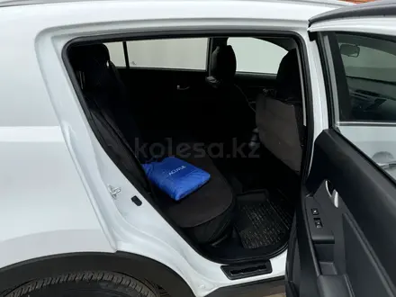 Kia Sportage 2015 года за 8 000 000 тг. в Астана – фото 17