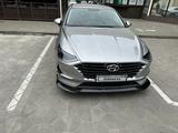 Hyundai Sonata 2021 годаүшін12 200 000 тг. в Алматы – фото 2