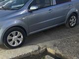 Chevrolet Aveo 2012 годаүшін3 000 000 тг. в Шымкент – фото 3