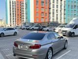 BMW 528 2013 года за 7 800 000 тг. в Актау – фото 4
