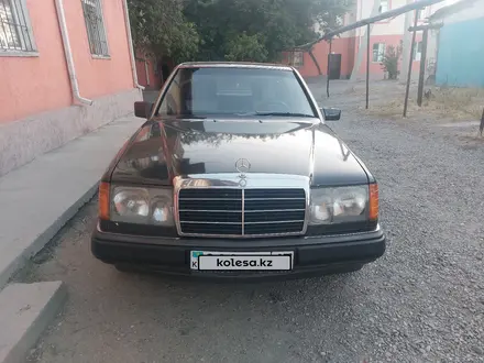 Mercedes-Benz E 230 1990 года за 1 500 000 тг. в Туркестан – фото 2