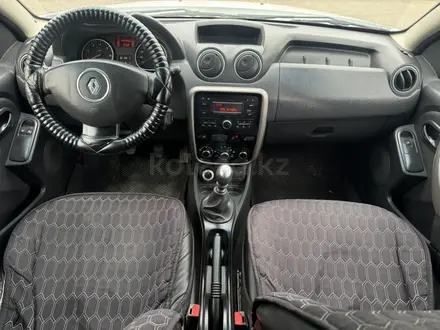 Renault Duster 2015 года за 4 700 000 тг. в Уральск – фото 12