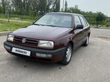 Volkswagen Vento 1992 года за 2 000 000 тг. в Алматы – фото 2
