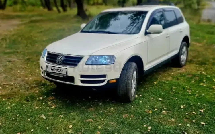 Volkswagen Touareg 2005 годаfor4 000 000 тг. в Усть-Каменогорск