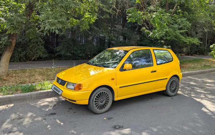 Volkswagen Polo 2004 годаүшін1 300 000 тг. в Алматы