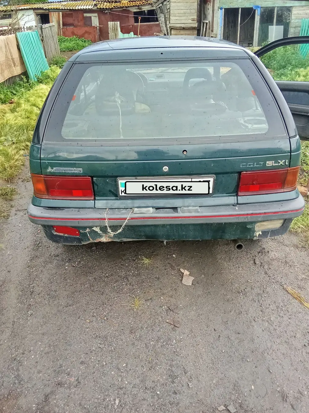 Mitsubishi Colt, 1990