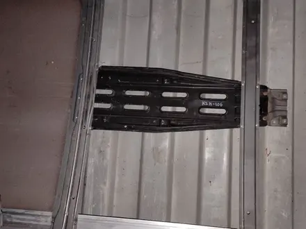 Люк в сборе со стеклом большой hiace за 80 000 тг. в Алматы – фото 2