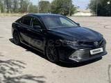 Toyota Camry 2019 года за 15 000 000 тг. в Алматы