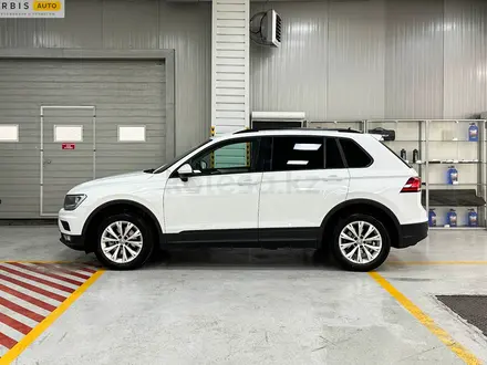 Volkswagen Tiguan 2018 года за 9 590 000 тг. в Алматы – фото 7