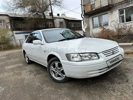 Toyota Camry 2000 года за 3 300 000 тг. в Аягоз – фото 5