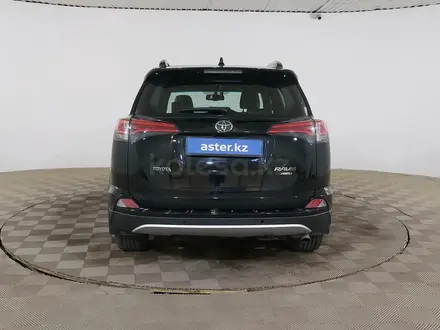 Toyota RAV4 2018 года за 10 660 000 тг. в Шымкент – фото 6