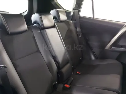 Toyota RAV4 2018 года за 10 660 000 тг. в Шымкент – фото 19