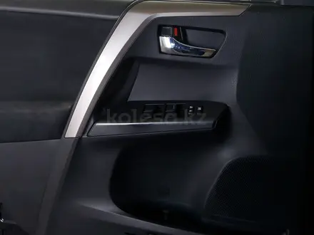 Toyota RAV4 2018 года за 10 660 000 тг. в Шымкент – фото 21