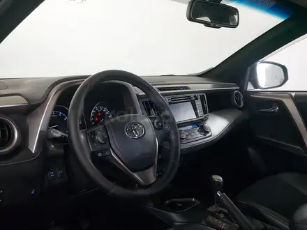 Toyota RAV4 2018 года за 10 660 000 тг. в Шымкент – фото 22