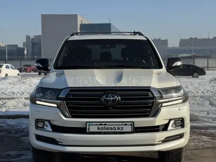 Toyota Land Cruiser 2018 года за 39 000 000 тг. в Астана – фото 2