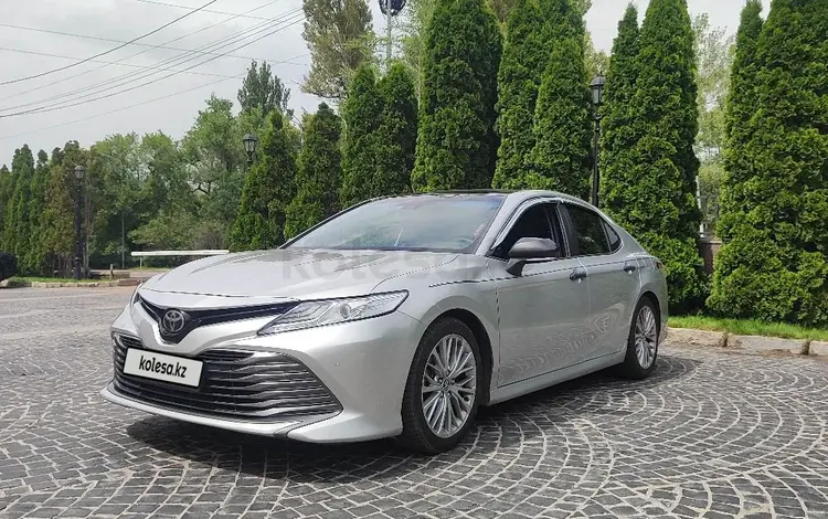 Toyota Camry 2019 годаүшін12 400 000 тг. в Алматы
