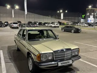 Mercedes-Benz E-Class, 1984