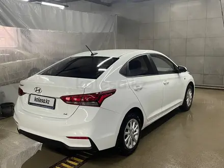 Hyundai Accent 2018 года за 7 200 000 тг. в Астана – фото 5