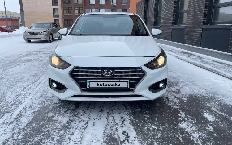 Hyundai Accent 2018 года за 7 200 000 тг. в Астана