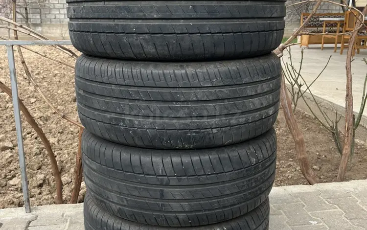 Шины 255/55/18R за 120 000 тг. в Шымкент