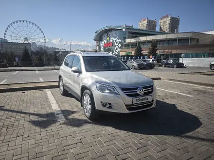 Volkswagen Tiguan 2011 года за 5 700 000 тг. в Алматы