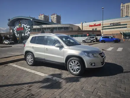 Volkswagen Tiguan 2011 года за 5 700 000 тг. в Алматы – фото 2