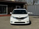 Toyota Sienna 2014 года за 13 800 000 тг. в Алматы – фото 2