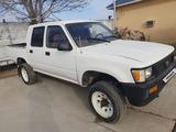 Toyota Hilux 2004 года за 3 500 000 тг. в Кульсары – фото 3