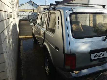 ВАЗ (Lada) Lada 2131 (5-ти дверный) 2004 года за 1 200 000 тг. в Актобе – фото 6