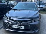 Toyota Camry 2019 года за 10 100 000 тг. в Астана – фото 2