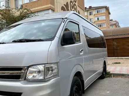 Toyota Hiace 2011 года за 12 100 000 тг. в Актау – фото 2