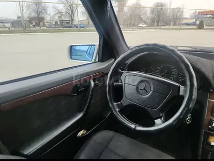 Mercedes-Benz C 220 1995 года за 2 000 000 тг. в Алматы – фото 8