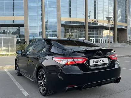 Toyota Camry 2020 года за 12 600 000 тг. в Астана – фото 7