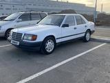 Mercedes-Benz E 260 1988 годаүшін2 200 000 тг. в Алматы