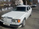 Mercedes-Benz E 220 1990 годаfor1 900 000 тг. в Талдыкорган – фото 2