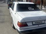 Mercedes-Benz E 220 1990 годаfor1 900 000 тг. в Талдыкорган – фото 5