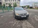 Chevrolet Epica 2008 года за 2 900 000 тг. в Петропавловск – фото 4