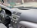 Toyota Camry 2010 года за 4 600 000 тг. в Актобе – фото 9