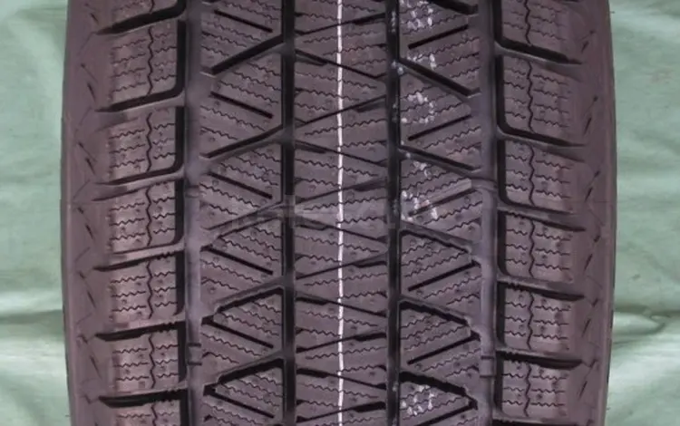 Шины Bridgestone 285/45/r22 DMV3 за 250 000 тг. в Алматы