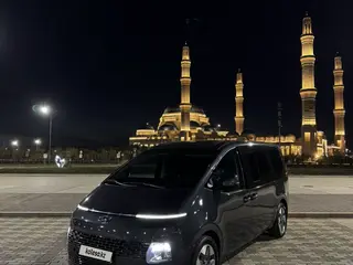 Hyundai Staria, 2022