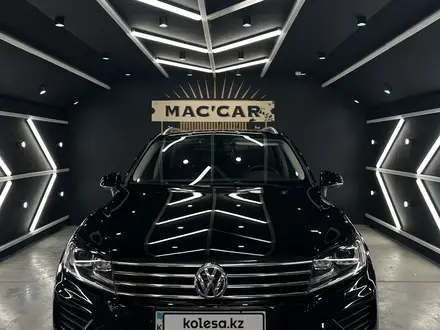 Volkswagen Touareg 2015 года за 14 999 999 тг. в Астана – фото 2